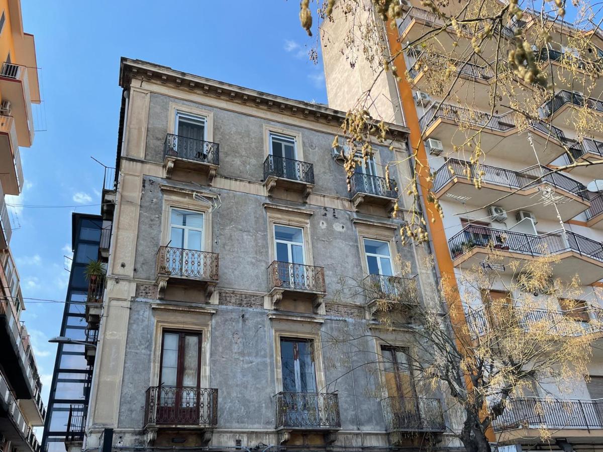 Historic Center Apartment - Catania Stays Экстерьер фото